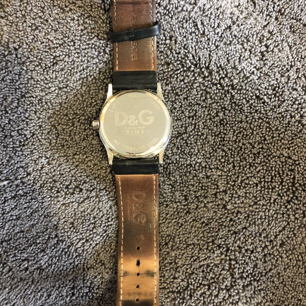 D&G watch - Picture 2 of 2